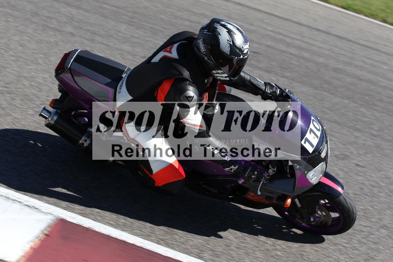 Archiv-2025/48 25.08.2025 Cornu Master School ADR/rot-rouge/110